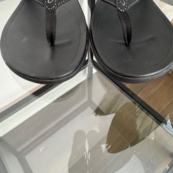 OLUKAI Women’s Ho’Opio Flip Flop Black Thong Sandals Size 9 - Picture 5 of 10